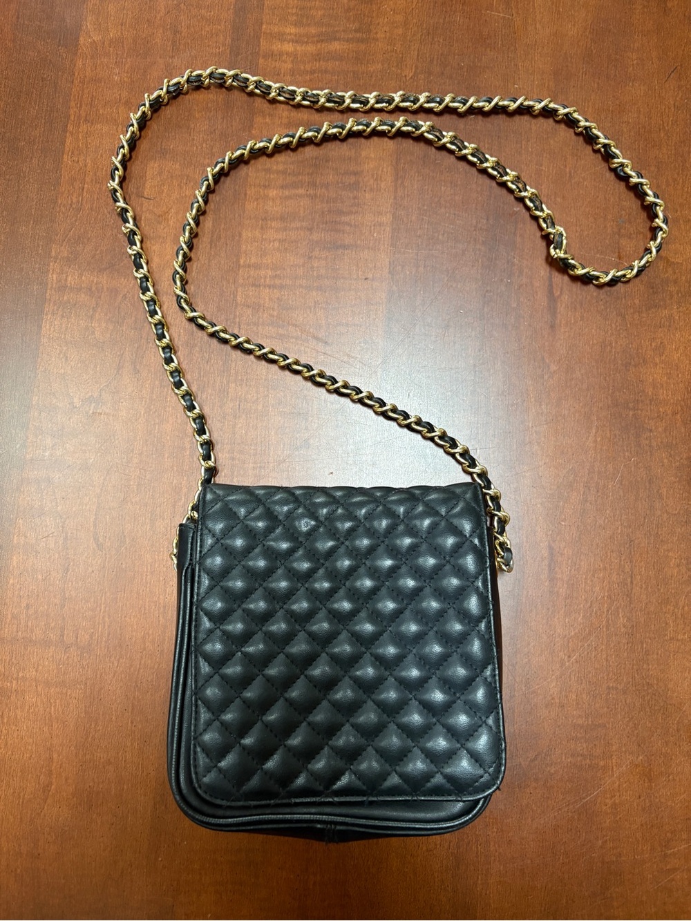 Amanda Smith Black Quilted faux leather Crossbody with Gold Chain